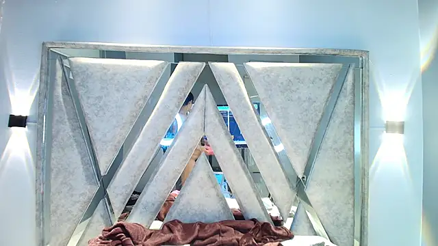 Elaine87  online show from November 2, 10:53 am