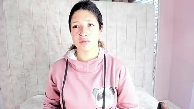 Elaine87  online show from October 30, 7:11 pm