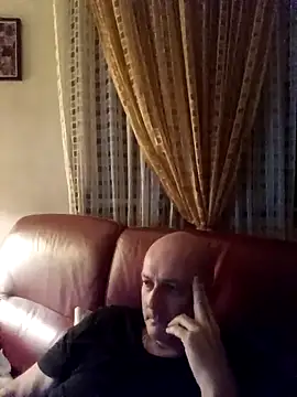 Snapshot of Alexis_Bull chatting on September 14, 9:59 pm Alexis Bull online show from September 14, 9:59 pm