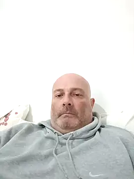 Alexis Bull online show from November 6, 6:12 pm