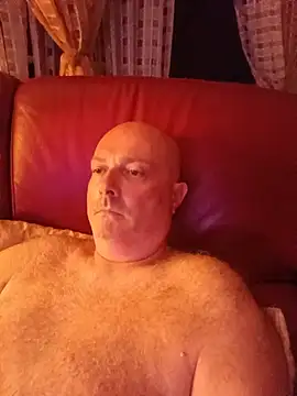 Snapshot of Alexis_Bull chatting on July 5, 12:37 am Alexis Bull online show from July 5, 12:37 am