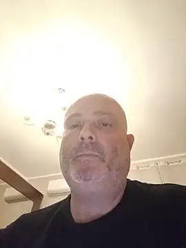 Alexis Bull online show from May 14, 6:16 pm