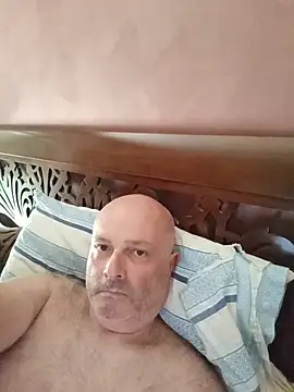 Snapshot of Alexis_Bull chatting on July 8, 2:07 pm Alexis Bull online show from July 8, 2:07 pm