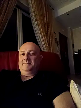 Alexis Bull online show from April 19, 10:34 pm