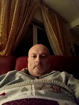 Alexis Bull online show from March 20, 11:50 pm