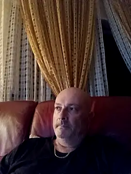 Snapshot of Alexis_Bull chatting on September 25, 11:22 pm Alexis Bull online show from September 25, 11:22 pm