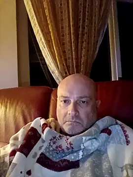 Alexis Bull online show from January 7, 11:54 pm