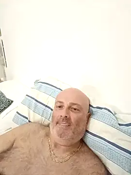 Snapshot of Alexis_Bull chatting on October 17, 4:20 pm Alexis Bull online show from October 17, 4:20 pm