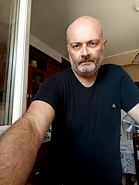 Snapshot of Alexis_Bull chatting on September 21, 10:31 am Alexis Bull online show from September 21, 10:31 am