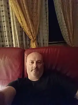 Snapshot of Alexis_Bull chatting on June 12, 10:40 pm Alexis Bull online show from June 12, 10:40 pm
