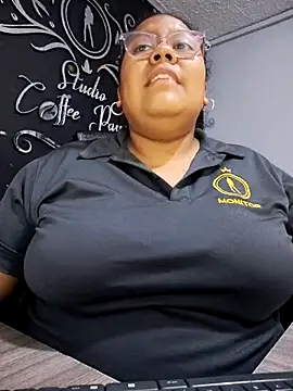 sheila ro online show from February 14, 10:10 pm