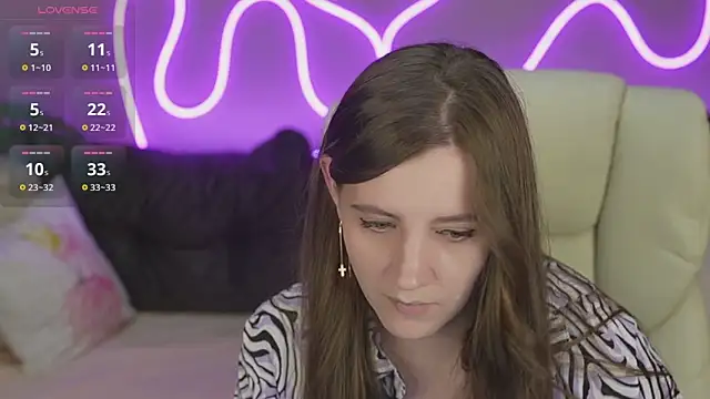 Snapshot of ValeryMurr chatting on November 2, 9:36 am ValeryMurr online show from November 2, 9:36 am