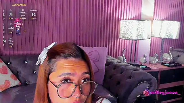 MilleyJones online show from February 20, 11:50 pm