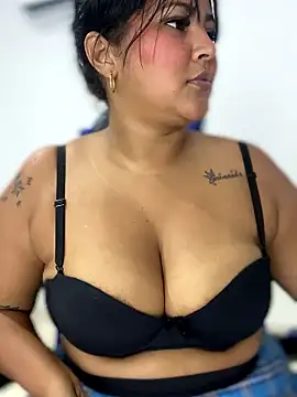 sashaoficial  online show from January 9, 11:00 pm