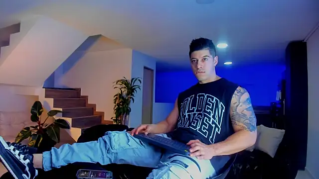 Lukas Green online show from March 29, 1:29 am