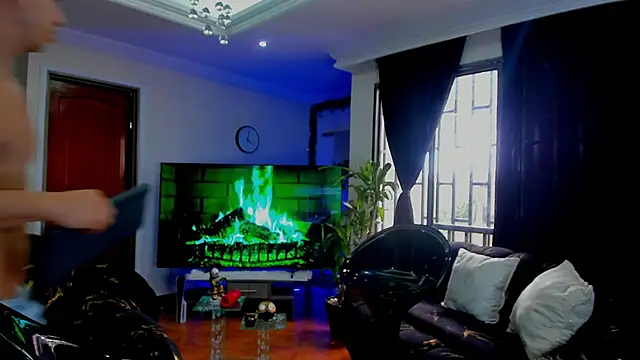 Lukas Green online show from December 3, 9:03 pm