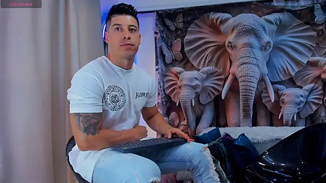 Lukas Green online show from September 14, 7:47 pm