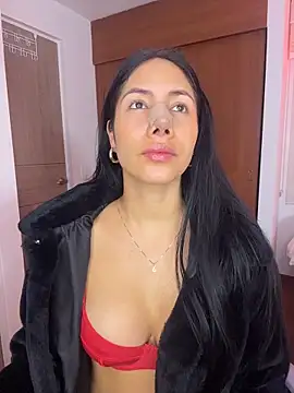 ArianaReynoldss online show from May 2, 12:32 pm