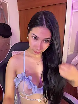 ArianaReynoldss online show from July 6, 10:11 am