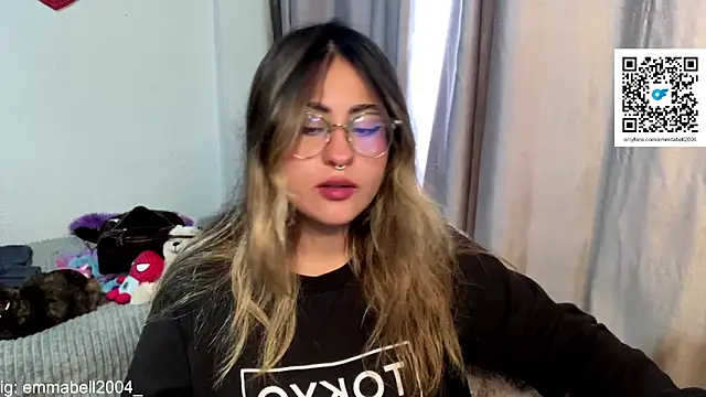 emma  bell  online show from February 17, 4:04 pm