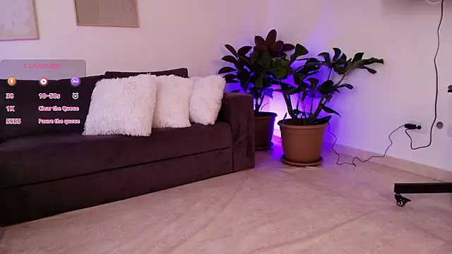 im eli1 online show from March 14, 7:09 pm