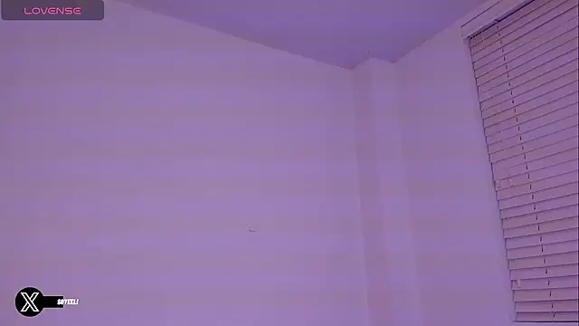 im eli1 online show from October 19, 2:58 am