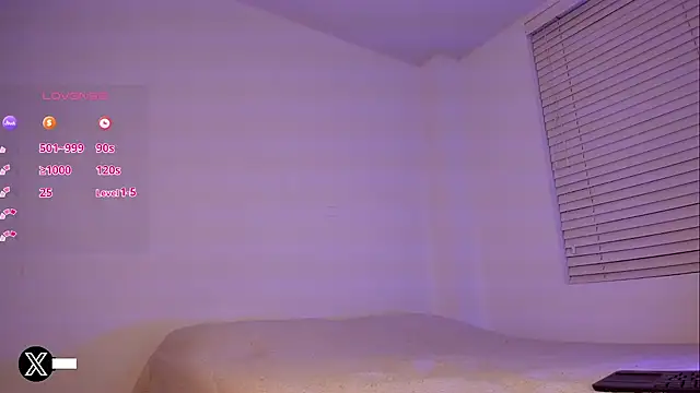 im eli1 online show from October 25, 2:22 am