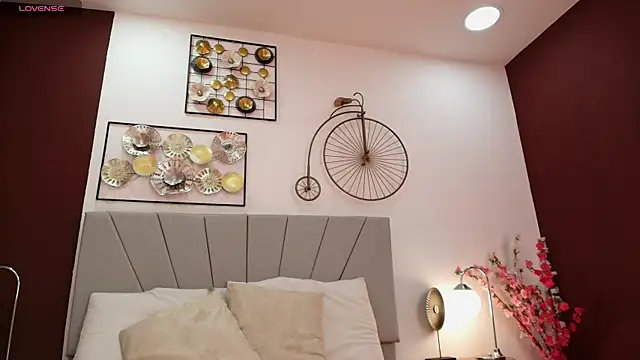 im eli1 online show from February 20, 7:16 pm