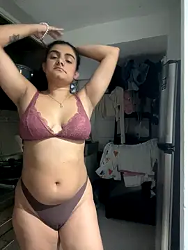 carlafox05 online show from December 17, 10:48 pm