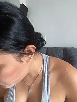 carlafox05 online show from May 19, 2:35 pm