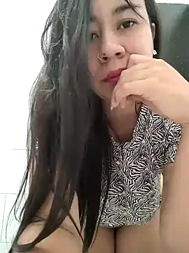 Snapshot of Yuli_Mars chatting on November 27, 4:29 pm Yuli Mars online show from November 27, 4:29 pm