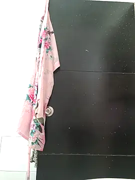 Snapshot of Yuli_Mars chatting on October 27, 4:19 pm Yuli Mars online show from October 27, 4:19 pm