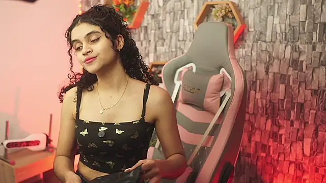 bonniie 98  online show from January 9, 9:55 pm