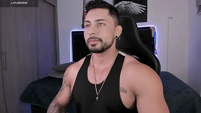 santi aesthetic online show from March 12, 12:05 am