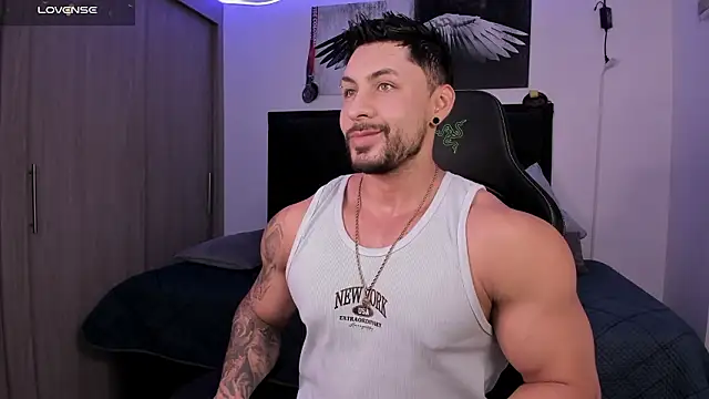 santi aesthetic online show from February 10, 1:59 am