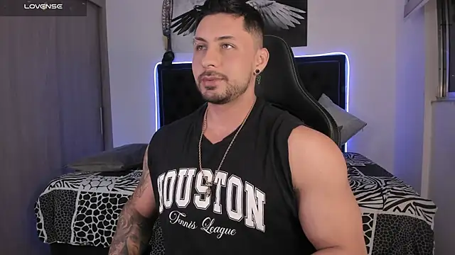 santi aesthetic online show from July 9, 1:39 am