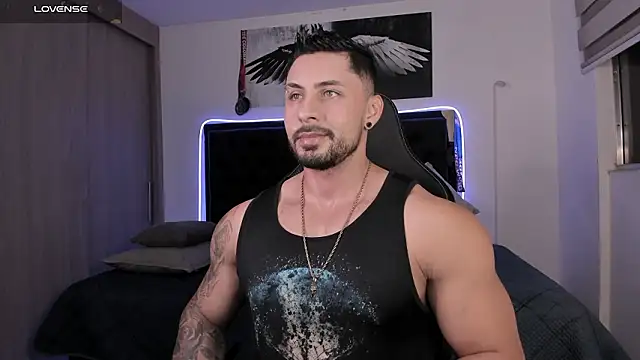 santi aesthetic online show from March 20, 12:44 am