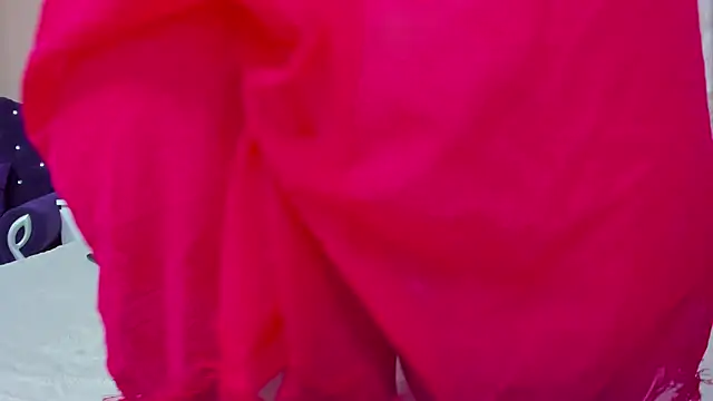 Snapshot of LilithReys chatting on February 20, 6:26 am LilithReys online show from February 20, 6:26 am