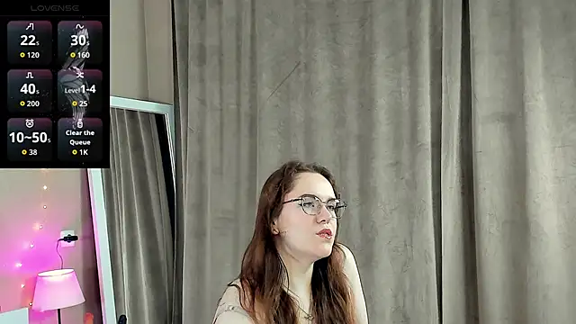 Snapshot of Kristy_na chatting on November 22, 2:10 am Kristy na online show from November 22, 2:10 am