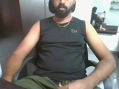 Snapshot of Periyakunji69 chatting on November 5, 3:42 am Periyakunji69 online show from November 5, 3:42 am