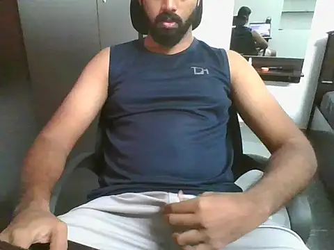 Snapshot of Periyakunji69 chatting on November 13, 4:05 am Periyakunji69 online show from November 13, 4:05 am