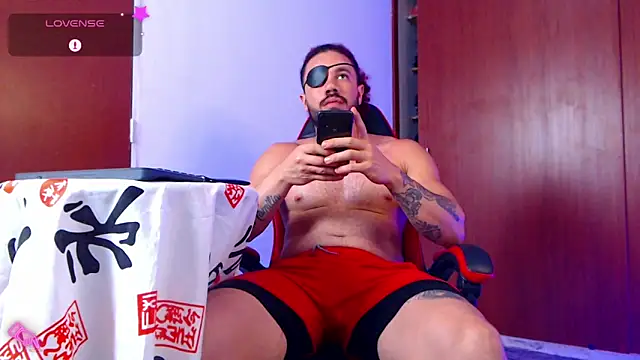 Snapshot of pirata_fitness chatting on November 9, 8:57 pm pirata fitness online show from November 9, 8:57 pm