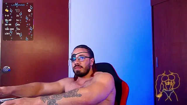 Snapshot of pirata_fitness chatting on June 12, 2:48 pm pirata fitness online show from June 12, 2:48 pm