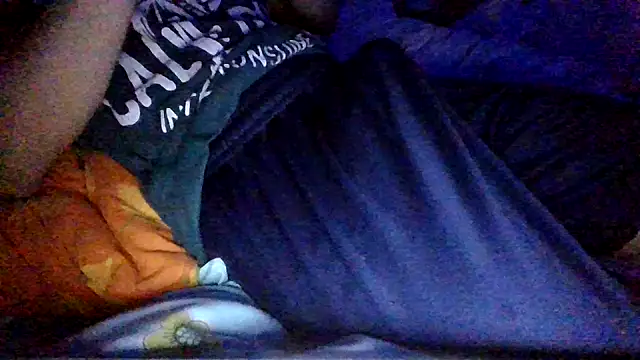 tipetto06 online show from September 15, 8:42 pm