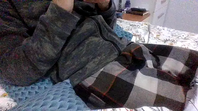 tipetto06 online show from October 15, 8:17 pm