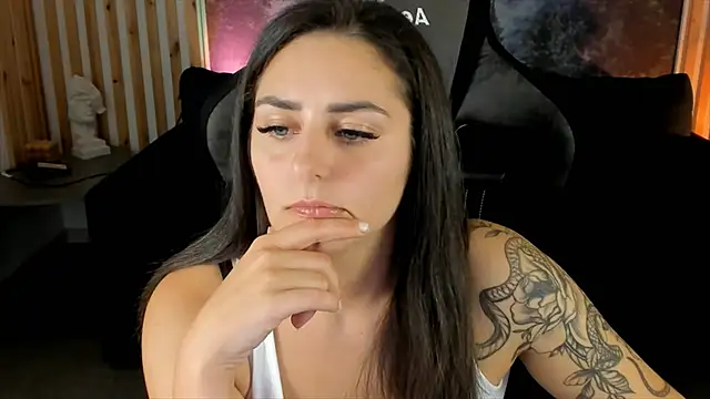 ValeriiMills online show from September 19, 2:43 pm