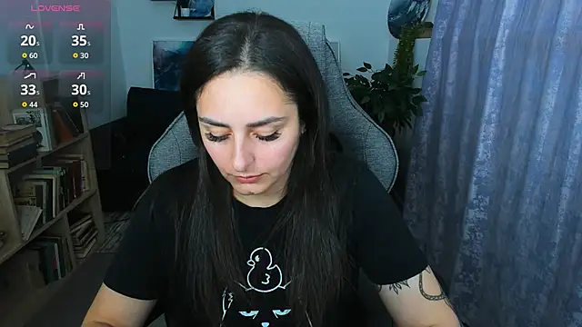 ValeriiMills online show from May 19, 10:28 pm