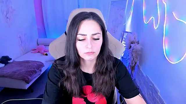 Snapshot of ValeriiMills chatting on December 4, 4:06 pm ValeriiMills online show from December 4, 4:06 pm