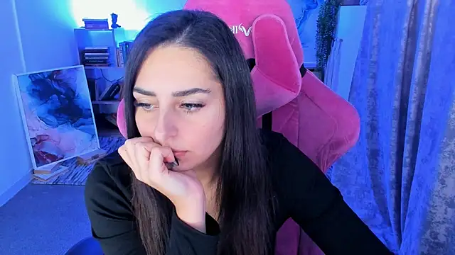 Snapshot of ValeriiMills chatting on October 27, 2:40 pm ValeriiMills online show from October 27, 2:40 pm