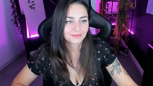 ValeriiMills online show from October 9, 11:49 pm